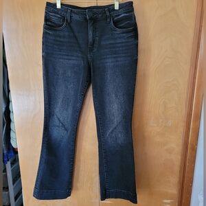 Kut From The Kloth Kelsey Fab Ab Ankle Flare Black Jean Size 6